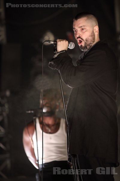 YOUNG FATHERS - 2023-08-18 - SAINT MALO - Fort de St Pere - 